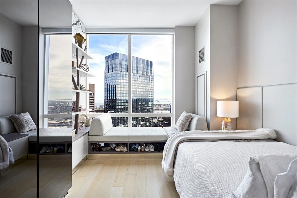 1 Franklin Street, Unit 5206 Boston, MA 02110 - Photo 23 of 36