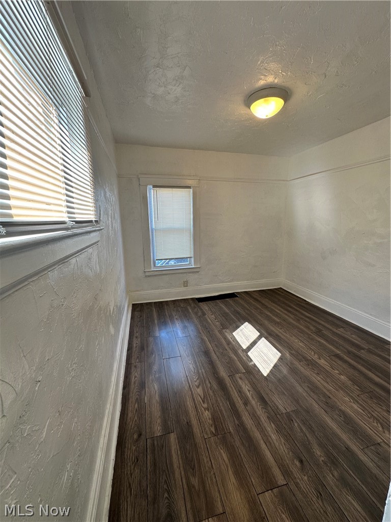837 Wayside Road, Unit 2 Cleveland, OH 44110 - Photo 11 of 11