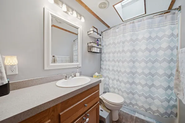 $299,900 | 7454 Ann Arbor Road, Jackson, MI 49201