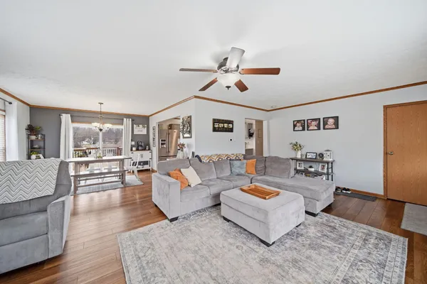 $299,900 | 7454 Ann Arbor Road, Jackson, MI 49201