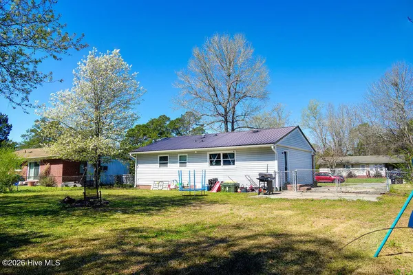 $220,000 | 113 Shamrock Drive, Jacksonville, NC 28540