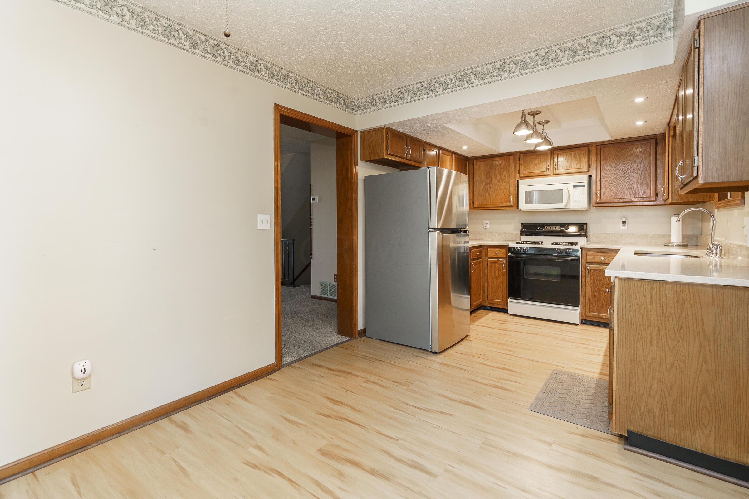 5277 Ruthton Road, Unit 22 Columbus, OH 43220 - Photo 15 of 33 5277 Ruthton Rd-19