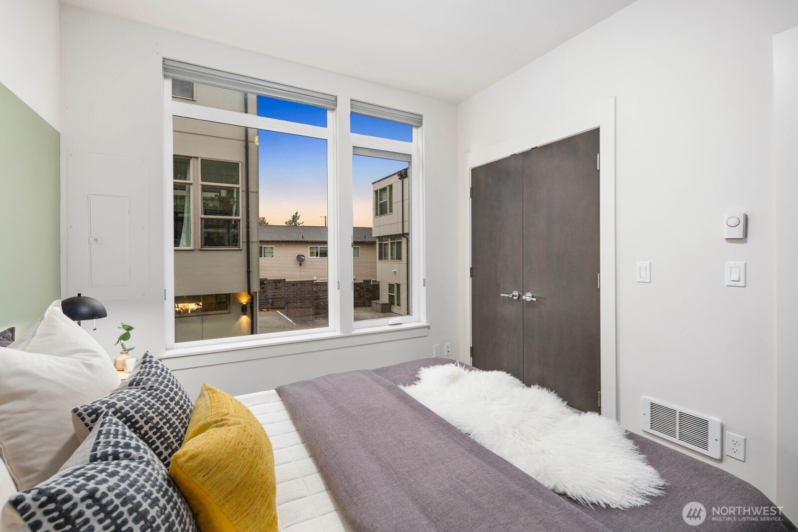 3912 Southwest Brandon Street Seattle, WA 98136 - Photo 16 of 25