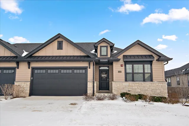 $619,900 | 1330 Lacoma Drive, Lockport, IL 60441