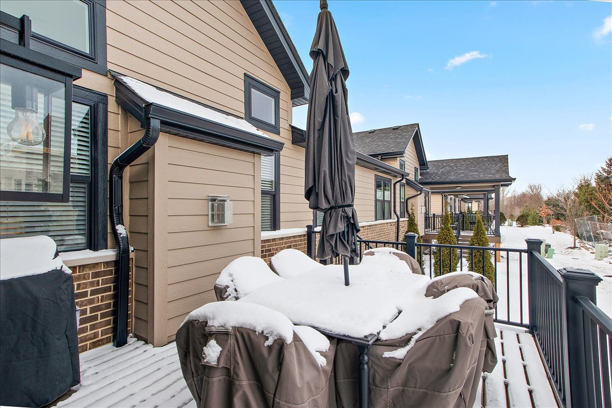 1330 Lacoma Drive Lockport, IL 60441 - Photo 31 of 36 a view of a patio with a table and chairs