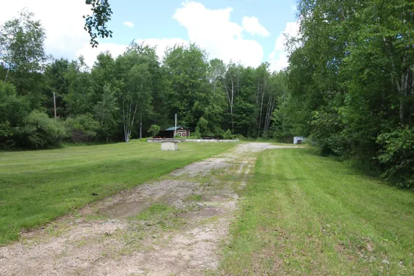 $49,995 | 11571 East Deerfield Road, Shepherd, MI 48883
