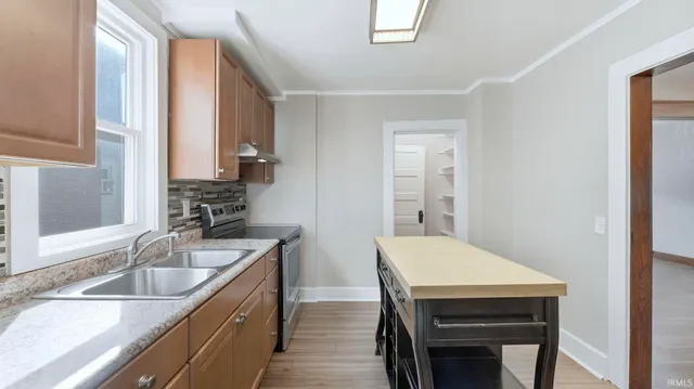 $198,000 | 121 East Branning Avenue, Fort Wayne, IN 46806