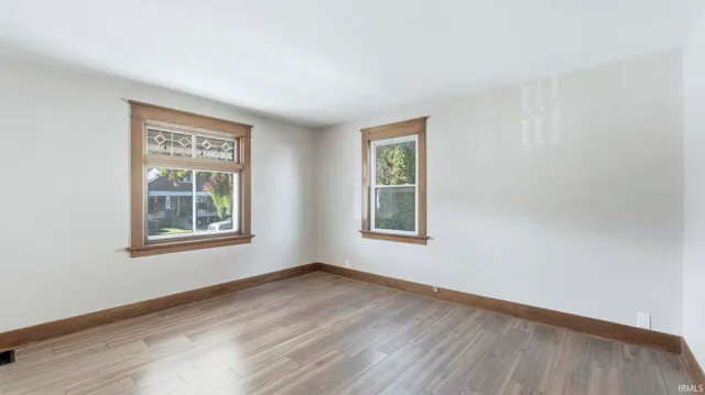 $198,000 | 121 East Branning Avenue, Fort Wayne, IN 46806