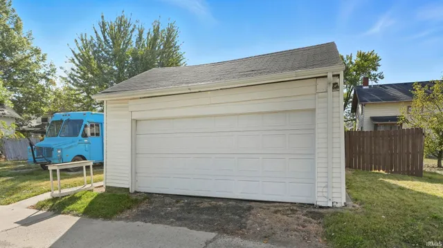 $198,000 | 121 East Branning Avenue, Fort Wayne, IN 46806