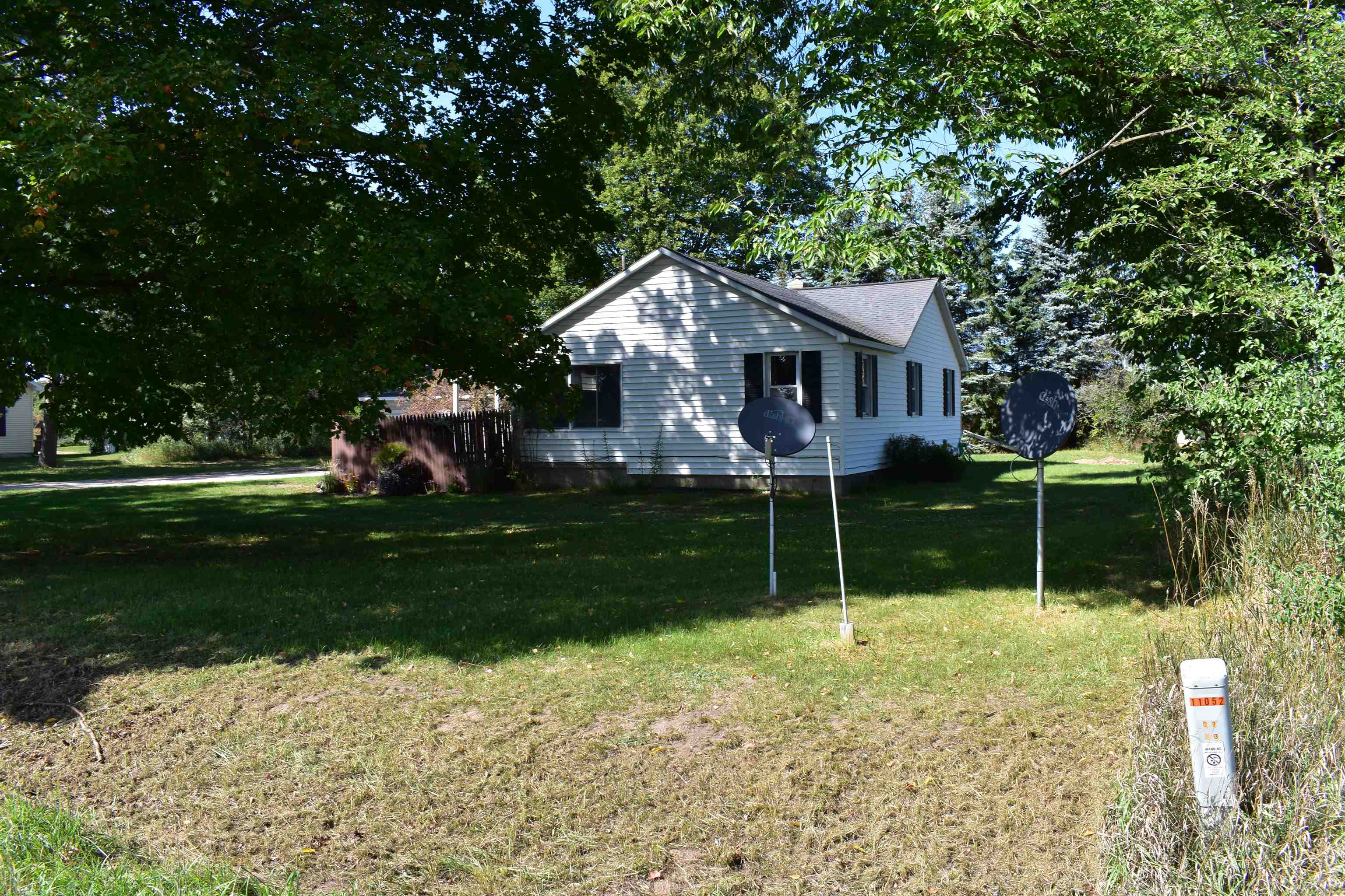 11052 Homestead Road Beulah, MI 49617 - Photo 2 of 42