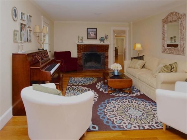 769 Webster Street Needham, MA 02492 - Photo 4 of 20