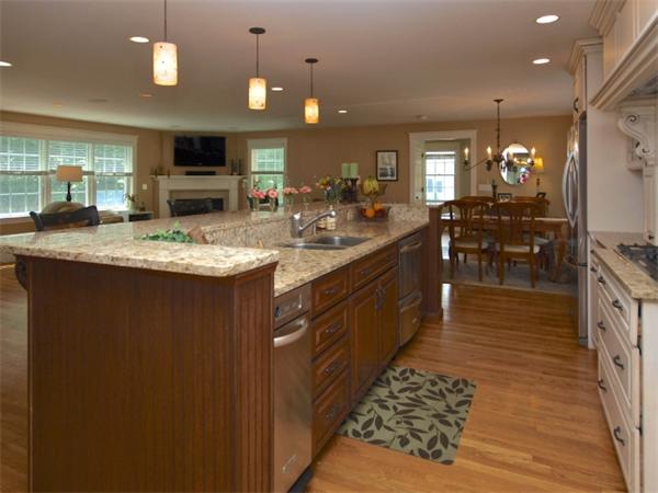 769 Webster Street Needham, MA 02492 - Photo 10 of 20