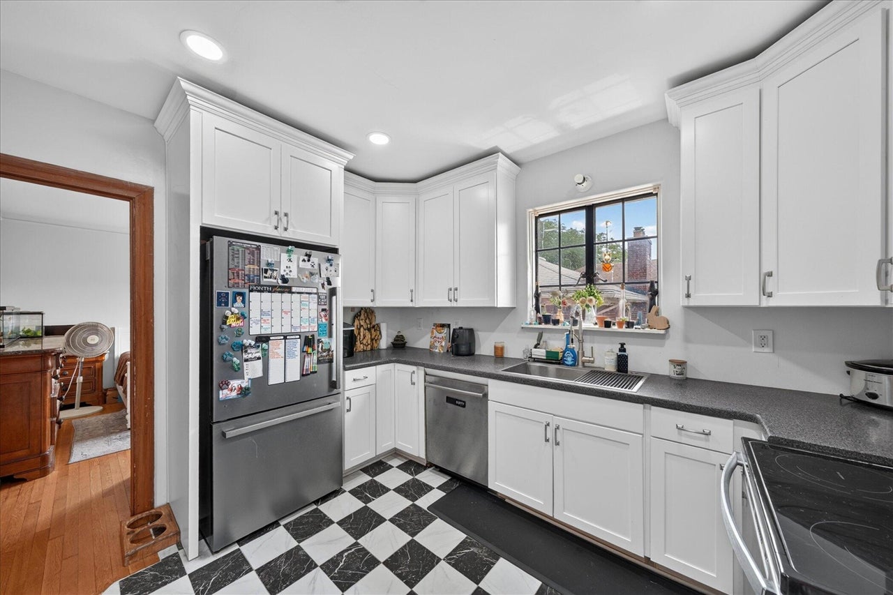 873-875 Nottingham Road Grosse Pointe, MI 48230 - Photo 24 of 37 Gallery Image 24