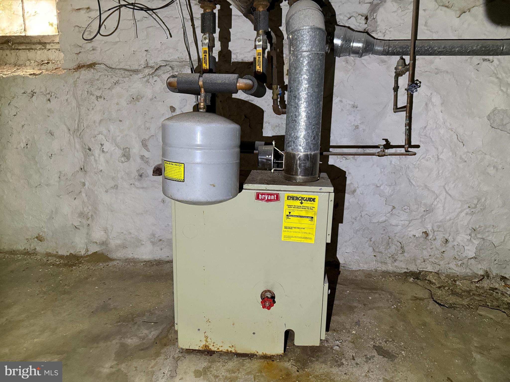 23 East Mowry Street Chester, PA 19013 - Photo 14 of 18 a utility room with a washer and dryer