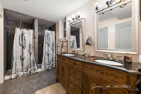 $699,900 | 15777 Rannes Street, Spring Lake, MI 49456