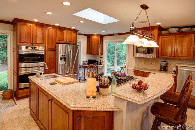 10989 Laurel Point Road Gloucester, VA 23061 - Photo 11 of 45 Gallery Image 11