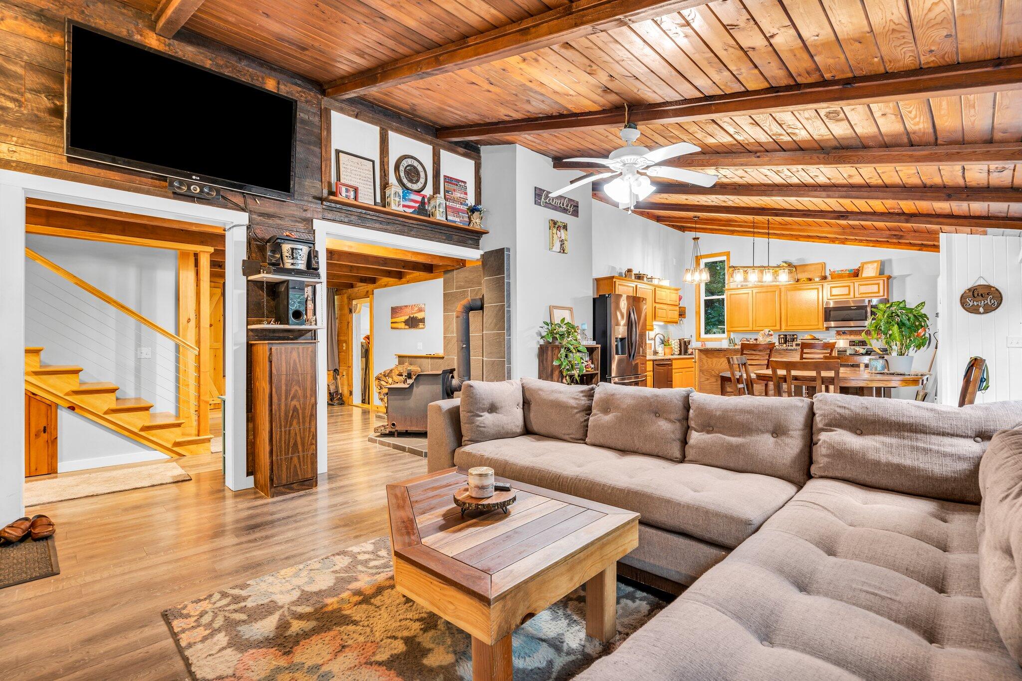 18 Colby Drive Woolwich, ME 04579 - Photo 3 of 56 18 Colby Drive