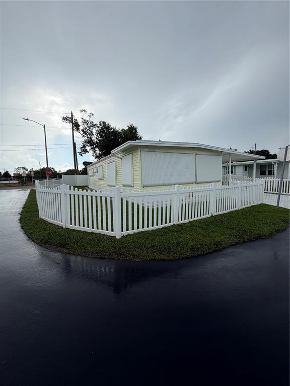 9900 Ulmerton Road, Unit 49 Largo, FL 33771 - Photo 2 of 21 Gallery Image 2