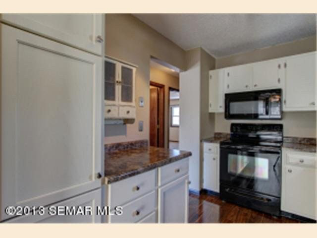 37 Viking Village Drive Rochester, MN 55901 - Photo 11 of 26
