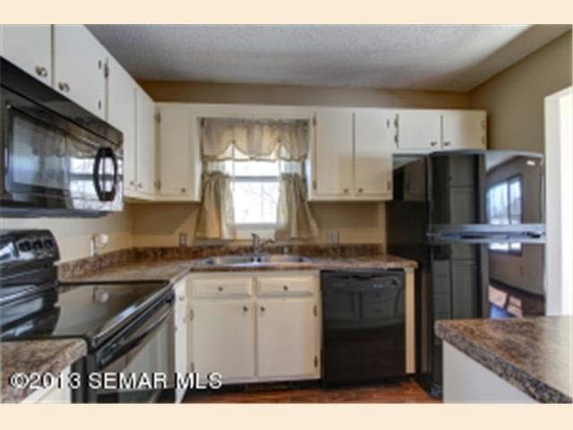 37 Viking Village Drive Rochester, MN 55901 - Photo 9 of 26