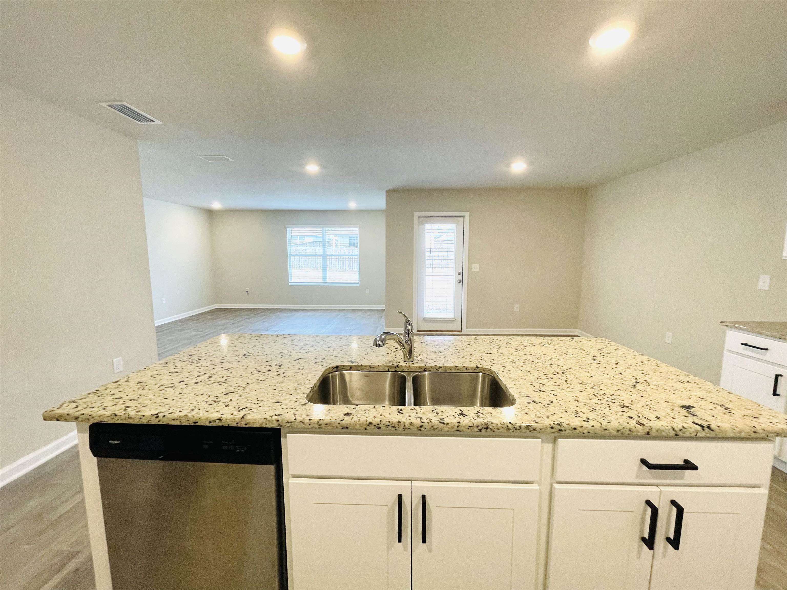 7500 Brompton Drive Foley, AL 36535 - Photo 2 of 23