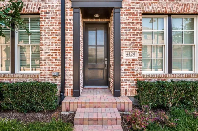 $450,000 | 4128 Runyon Road, Addison, TX 75001