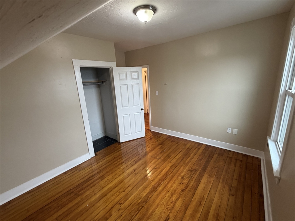 220 Osborn Street, Unit 3 Fall River, MA 02724 - Photo 18 of 24