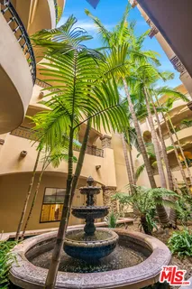 $935,000 | 12026 Hoffman Street, Unit 104, Studio City, CA 91604