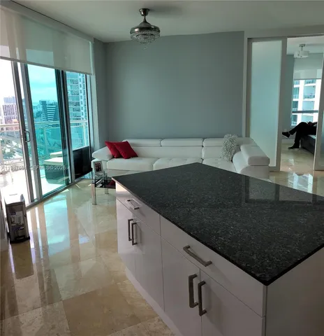 $579,900 | 350 South Miami Avenue, Unit 2714, Miami, FL 33130