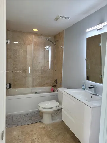 $579,900 | 350 South Miami Avenue, Unit 2714, Miami, FL 33130