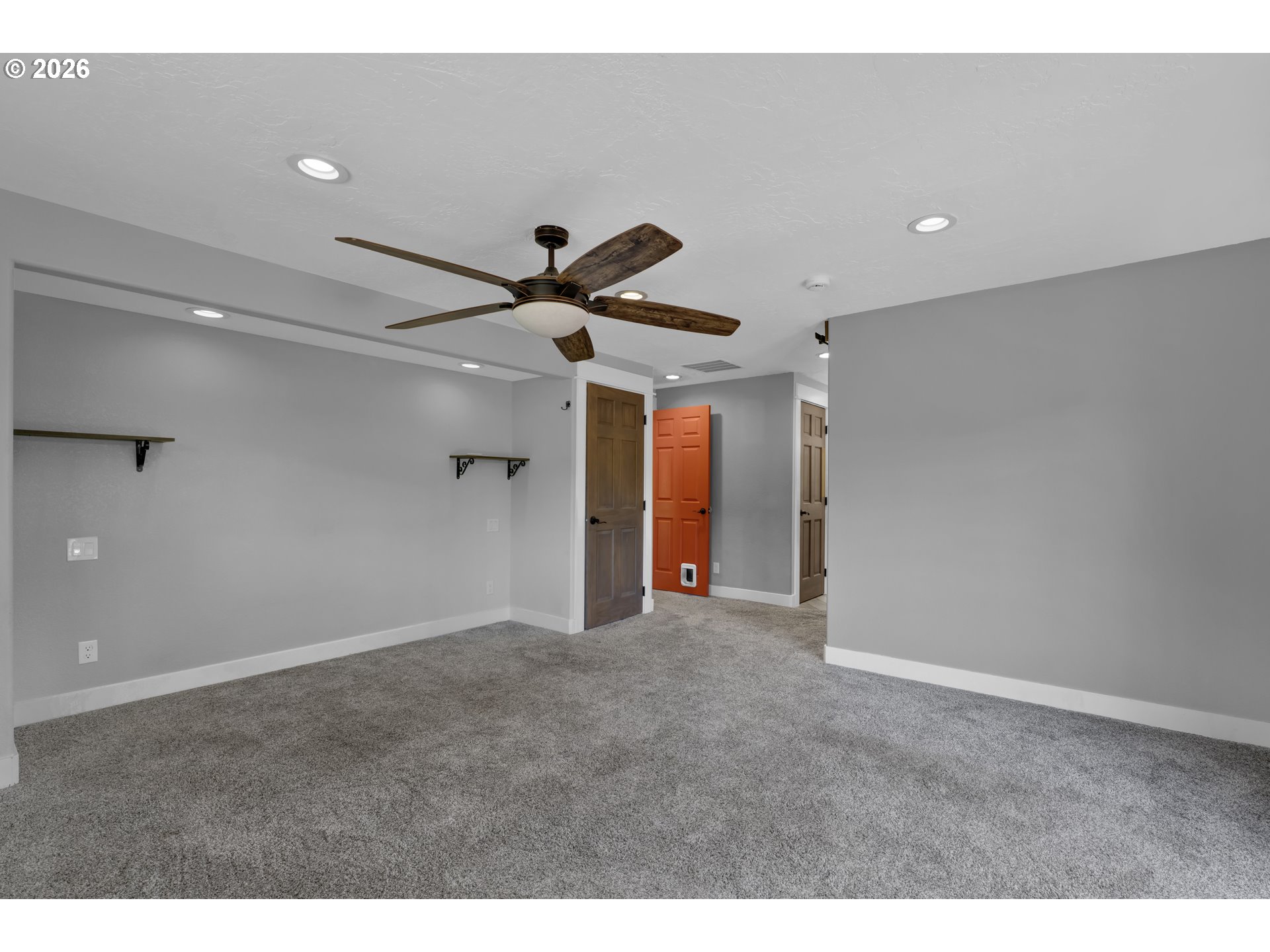 85129 Florence Road Eugene, OR 97405 - Photo 23 of 48 Gallery Image 23