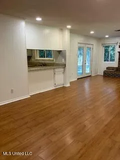 $2,350 | 1109 Le Badine Court, Ocean Springs, MS 39564