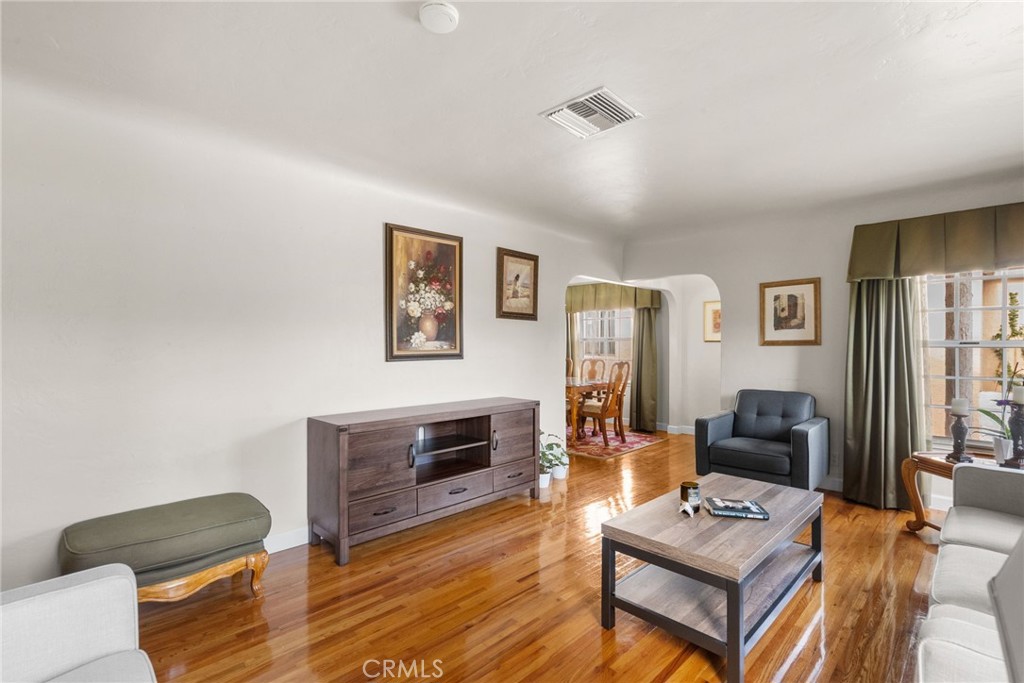 622 Griffith Street San Fernando, CA 91340 - Photo 10 of 35 a living room with furniture and a flat screen tv