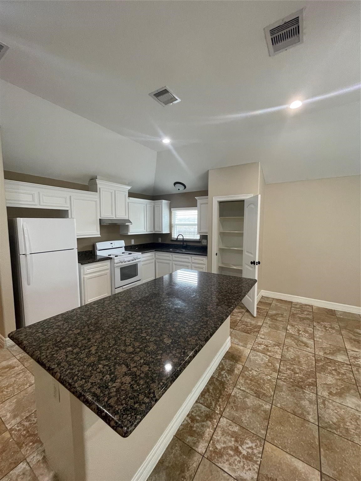 8230 Constellation Lane, Unit B Houston, TX 77075 - Photo 3 of 19 Huge kitchen island