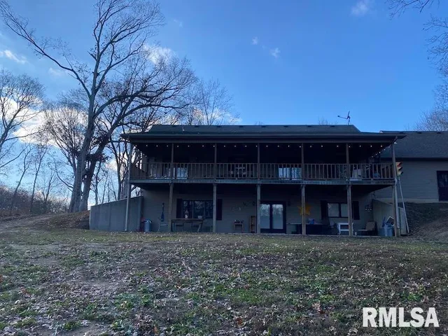 $515,000 | 12043 East 2170th Road, Marshall, IL 62441