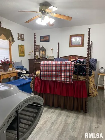 $515,000 | 12043 East 2170th Road, Marshall, IL 62441