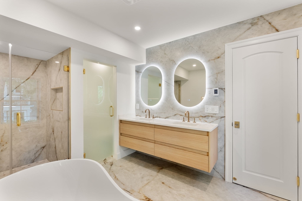 18 Naples Road Brookline, MA 02446 - Photo 17 of 40