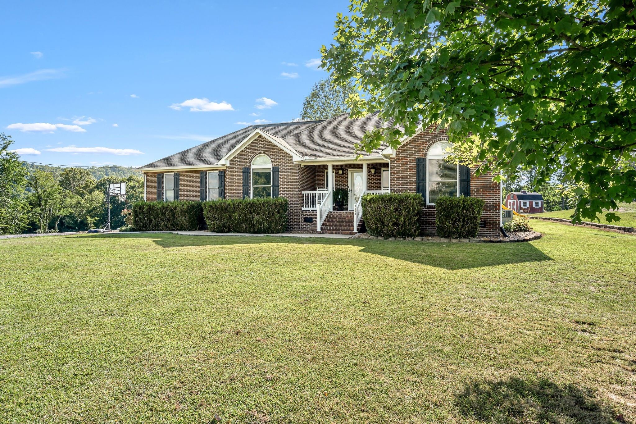2811 Bert Watt Road Petersburg, TN 37144 - Photo 2 of 83