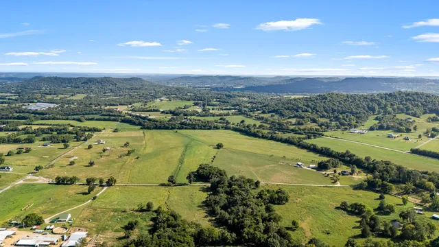 $699,000 | 2811 Bert Watt Road, Petersburg, TN 37144