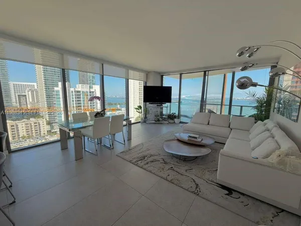$5,850 | 460 Northeast 28th Street, Unit 2001, Miami, FL 33137