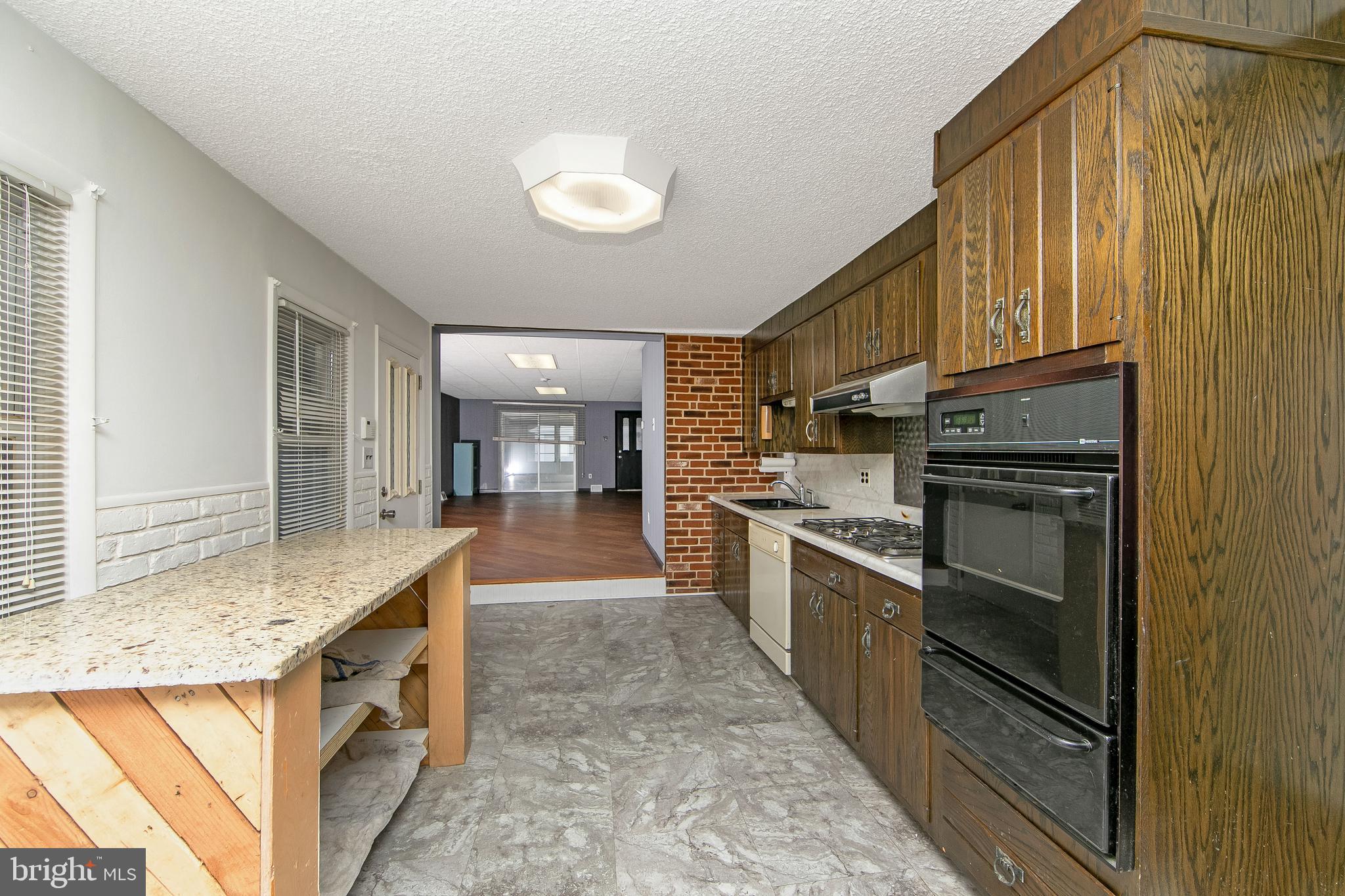 1632 Hurffville Road Sewell, NJ 08080 - Photo 13 of 48 Kitchen