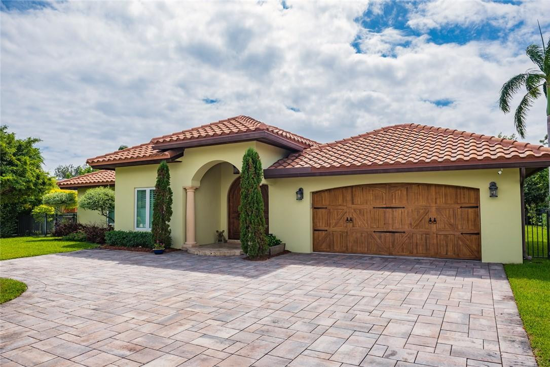 2020 Sharon Street Boca Raton, FL 33486 - Photo 1 of 47 Photo 1