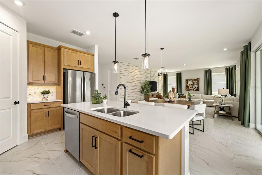 13261 Generations Avenue Orlando, FL 32832 - Photo 7 of 20