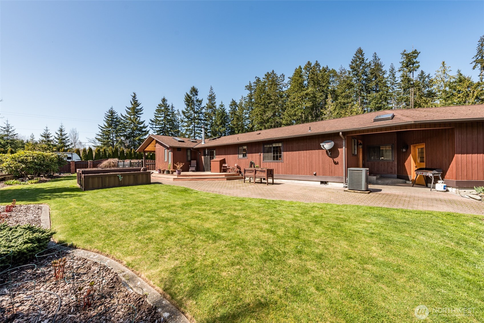373 Benson Road Port Angeles, WA 98363 - Photo 34 of 40 Gallery Image 34