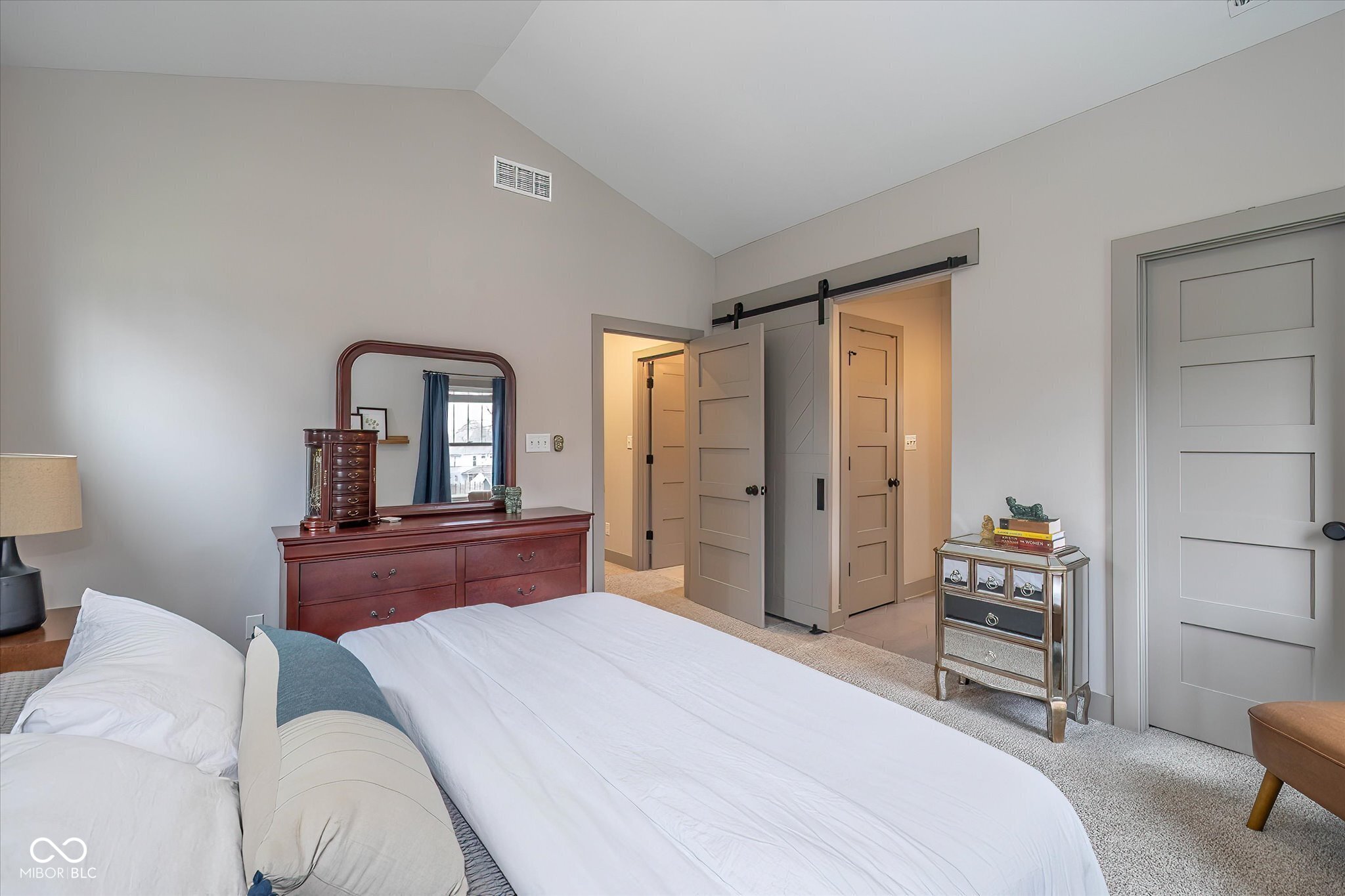 1123 Keystone Avenue Indianapolis, IN 46201 - Photo 15 of 41