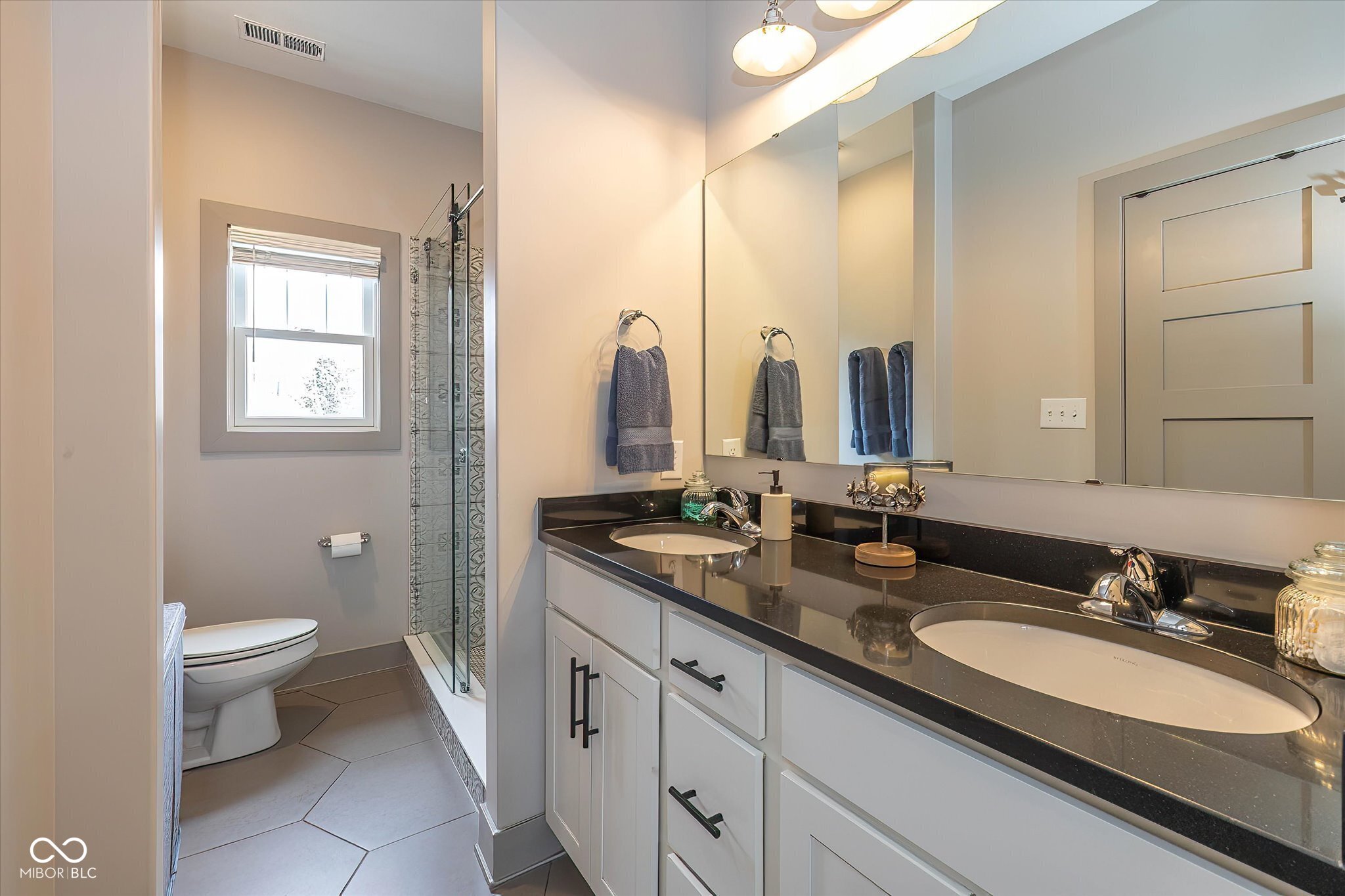 1123 Keystone Avenue Indianapolis, IN 46201 - Photo 16 of 41