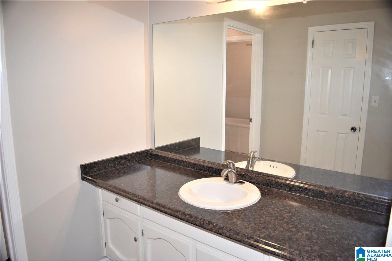 1013 Timberline Trail Birmingham, AL 35215 - Photo 22 of 41