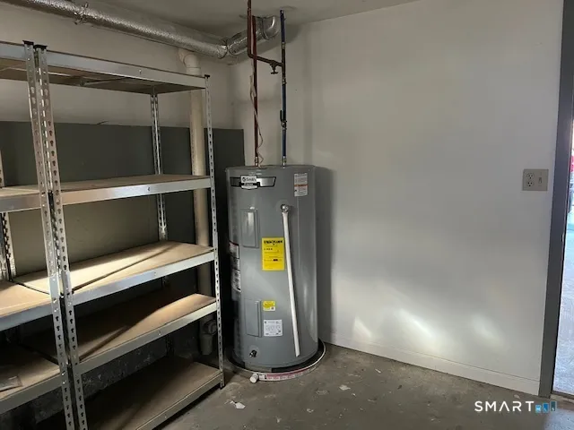 $184,900 | 7 Taft Pointe, Unit 59, Waterbury, CT 06708