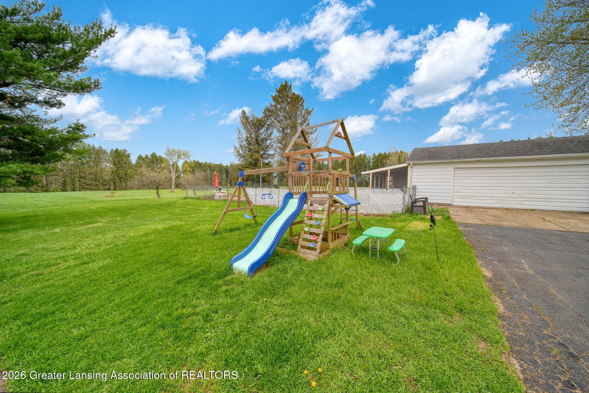 8379 Hall Road Bellevue, MI 49021 - Photo 50 of 68 50-web-or-mls-DSC08598_HDR