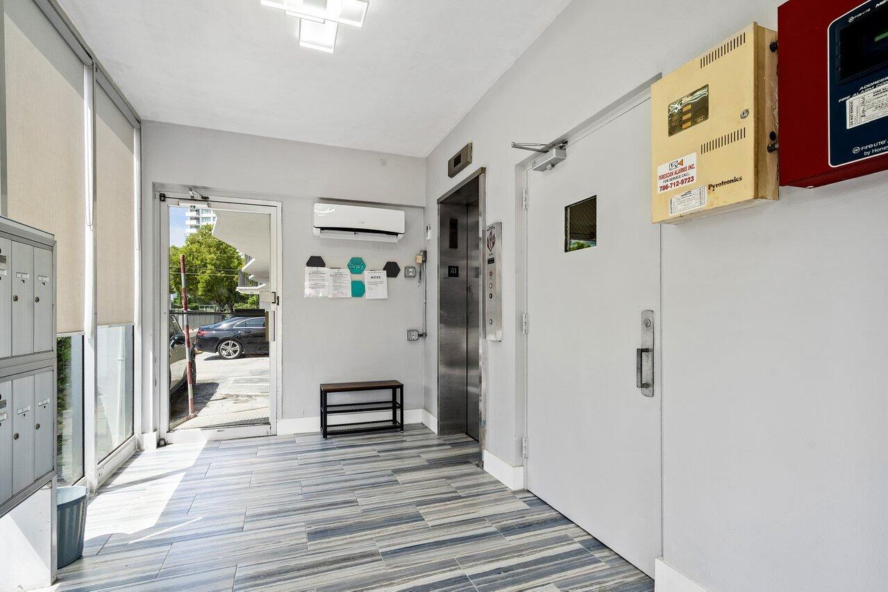 1100 Alton Road, Unit 2E Miami Beach, FL 33139 - Photo 12 of 15 002-1100AltonRoad-MiamiBeach-FL-33139-SM